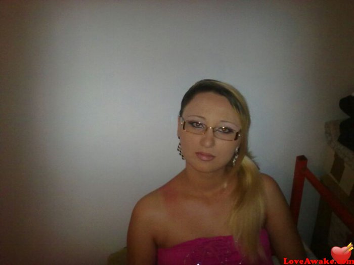 Romanian Women Single 37