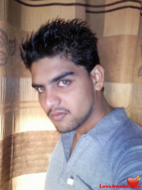 smrkhn Pakistani Man from Karachi