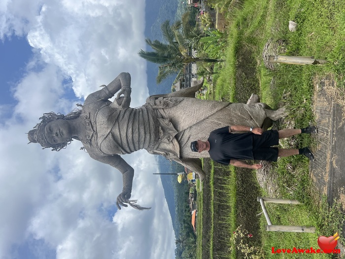 senahs New Zealand Man from Taupo
