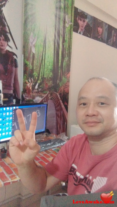 Brokok Malaysian Man from Kuala Lumpur