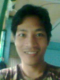 eson Filipina Man from Cavite, Luzon