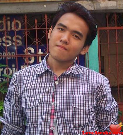 Jaywell Filipina Man from Manila