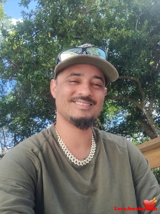 FreakinRican American Man from New Port Richey