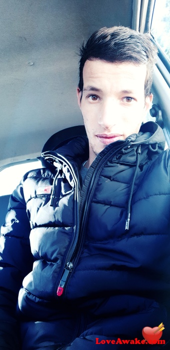 Kamal002 Algerian Man from Alger (Algiers)