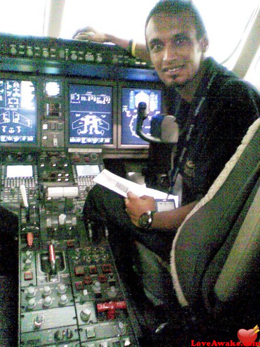 pilotmaterial Singapore Man from Singapore