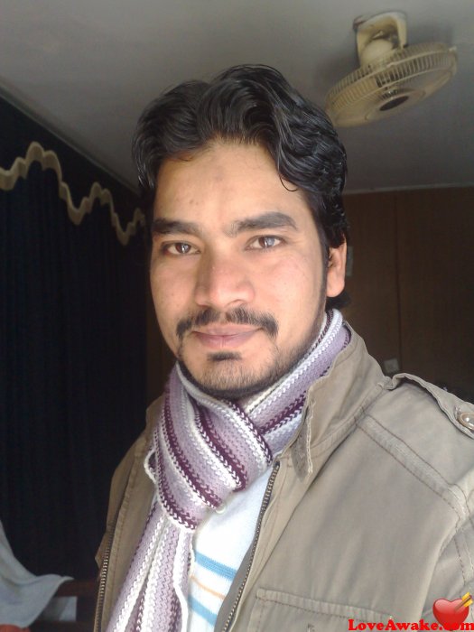 amirsaji22 Pakistani Man from Sialkot