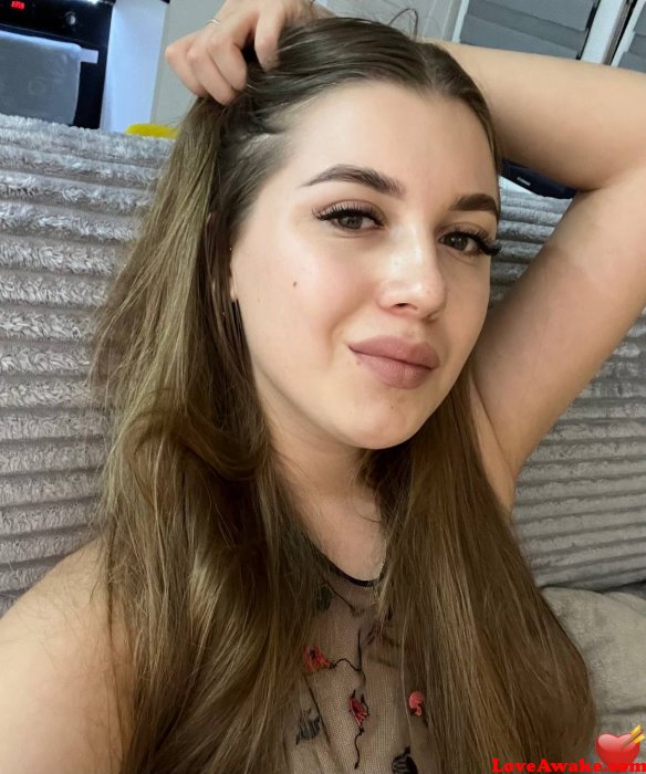 Taty2828 French Woman from Paris