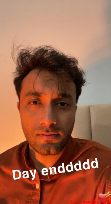 DrUmar94 Pakistani Man from Lahore