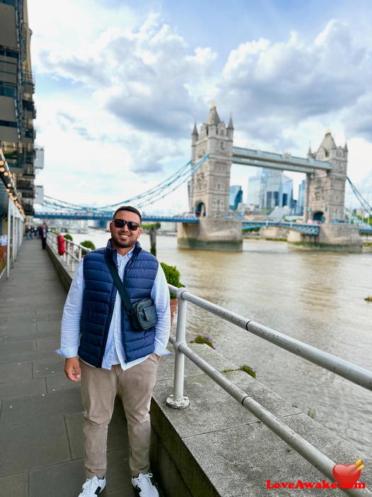 AkbarJohnny UK Man from Dorchester