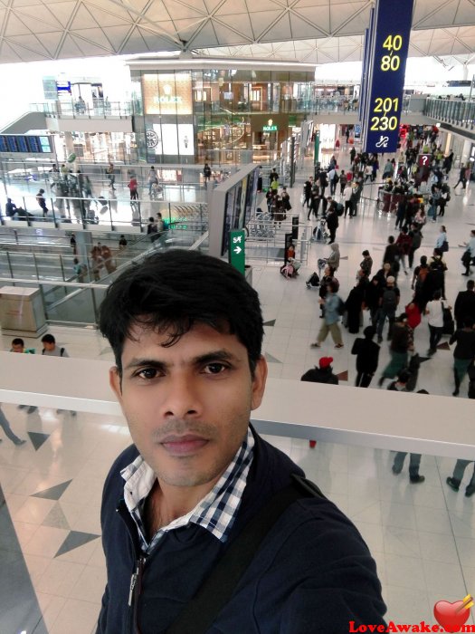 lkdj Sri Lankan Man from Colombo