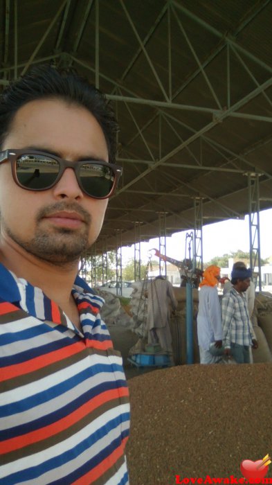 saharan05 Indian Man from Jaipur