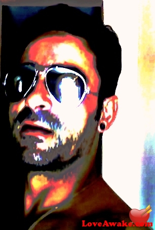 tattooist Brazilian Man from Lavras