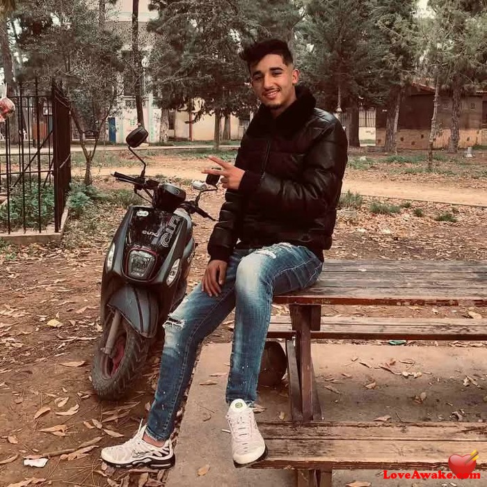 Yassou16 Algerian Man from Alger (Algiers)