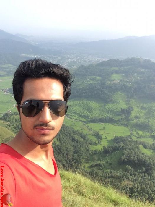 kosis Nepali Man from Pokhara