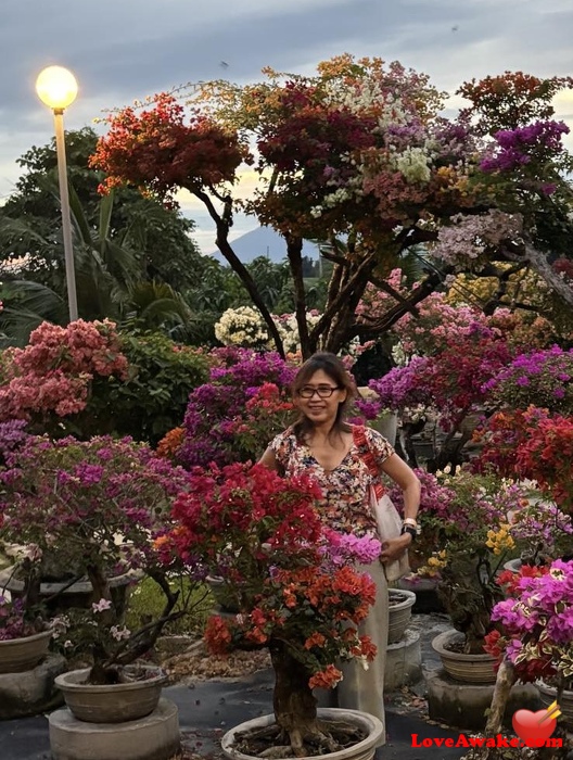 Anewyn Filipina Woman from Manila