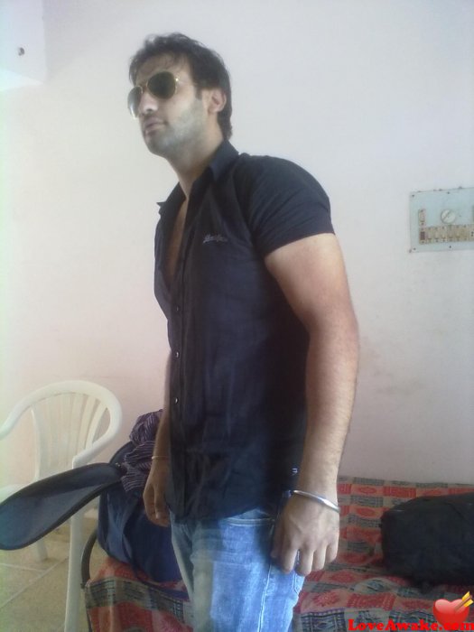 ekammmm Indian Man from Amritsar