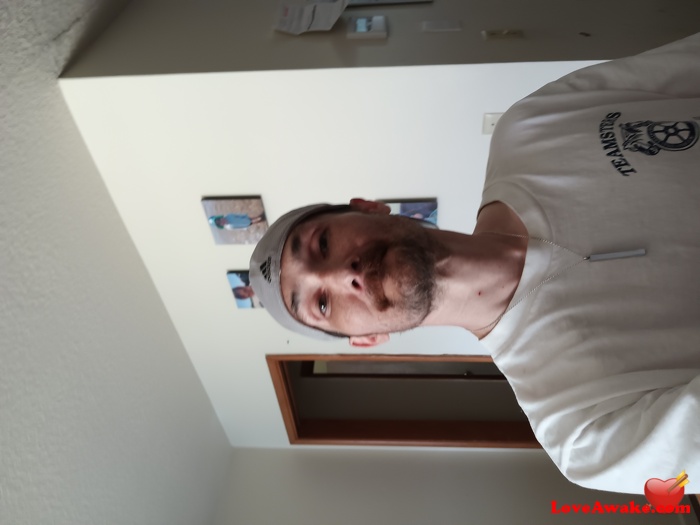 Bhiggy81 American Man from Portland