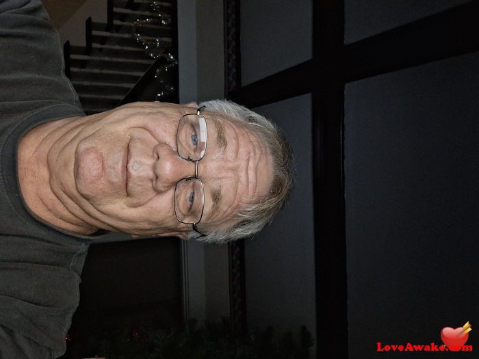 southietech21 American Man from Rochester