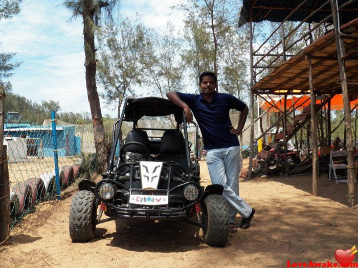 shivatamil Indian Man from Chennai (ex Madras)