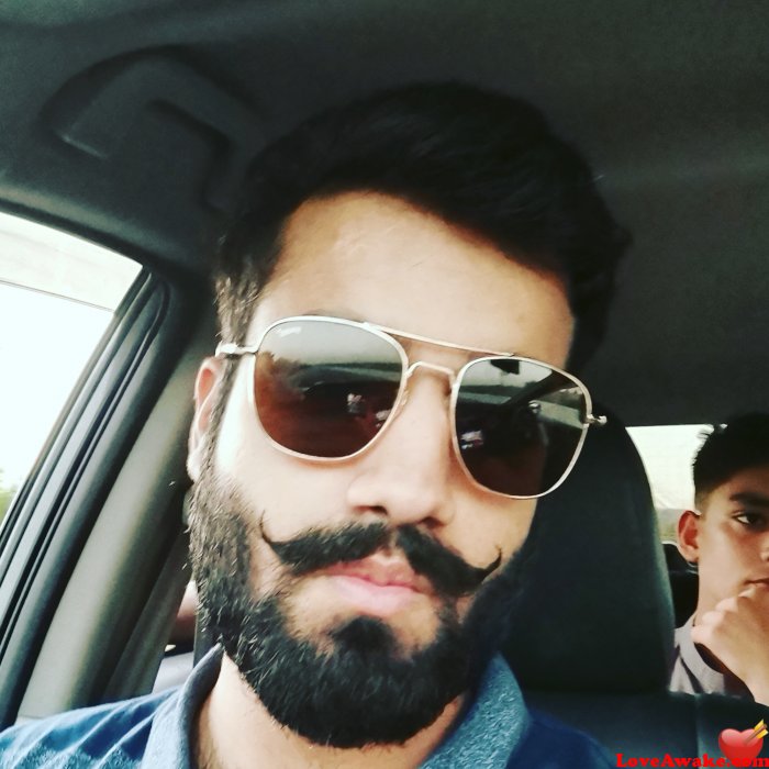 YahyaButt Pakistani Man from Sialkot