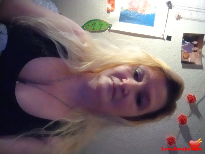 LilRideordie American Woman from Hinton
