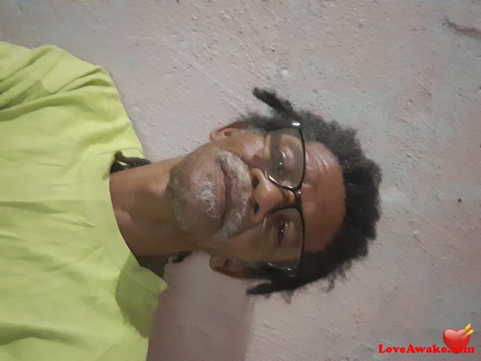 IZIEKH58 African Man from Bellville