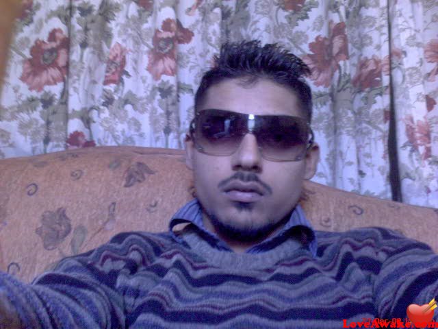Liptik Pakistani Man from Islamabad