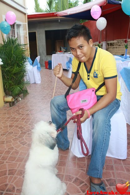 leekot Filipina Man from Cebu