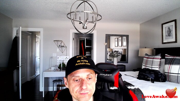 Sazona19 Canadian Man from Edmonton