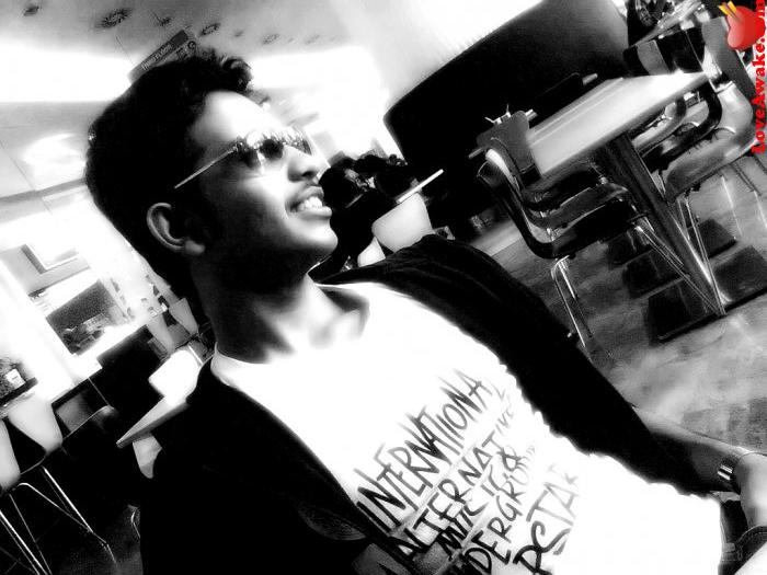 Tweeks Indian Man from Bangalore