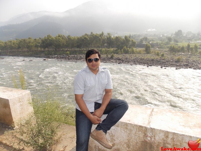 naeem-malik Pakistani Man from Lahore