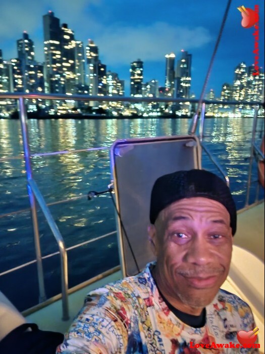 LWiZ57 Panamanian Man from Bella Vista