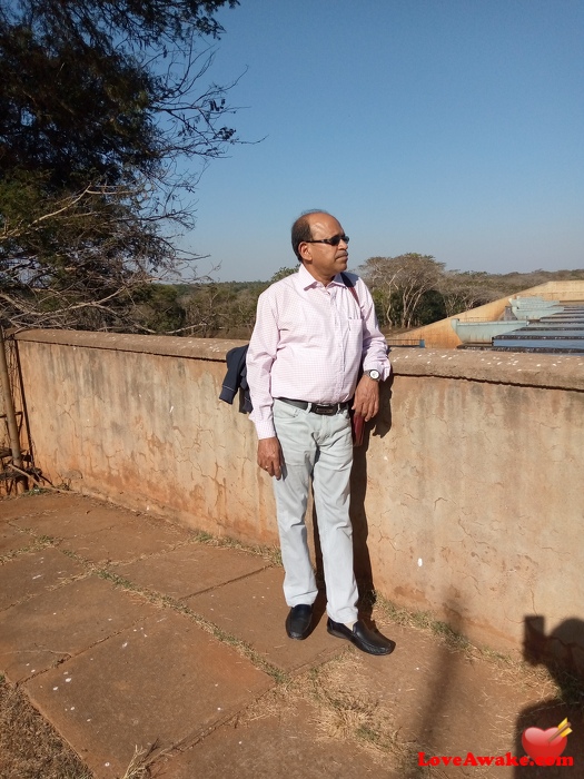 Asamm Indian Man from Kolkata (ex Calcutta)