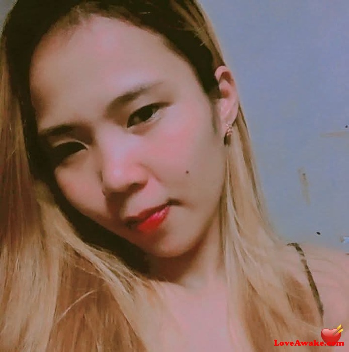 Saywalk Filipina Woman from Davao, Mindanao