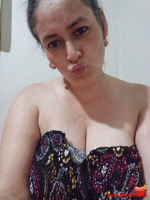 Olivia8952 Filipina Woman from Medina