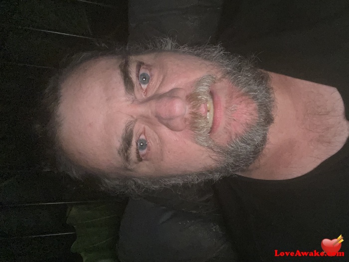 SilentBob1937 Australian Man from Cairns
