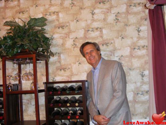 DizzyGuy58 American Man from Orlinda