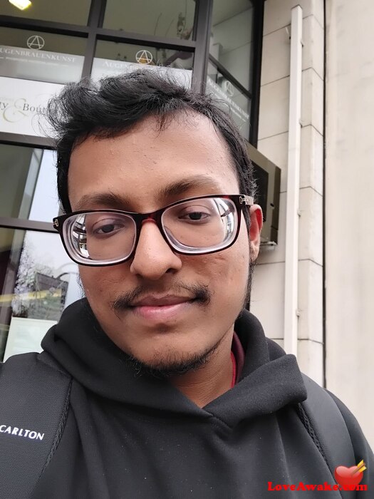 Bony2001 Indian Man from New Delhi