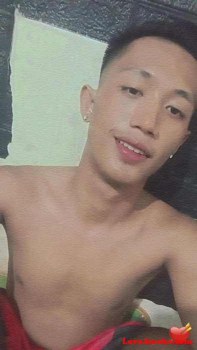 Wildbed23 Filipina Man from Batangas, Luzon