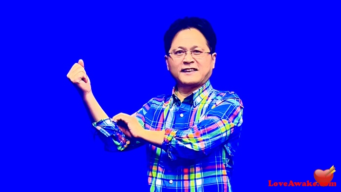 Guming Chinese Man from Longhua