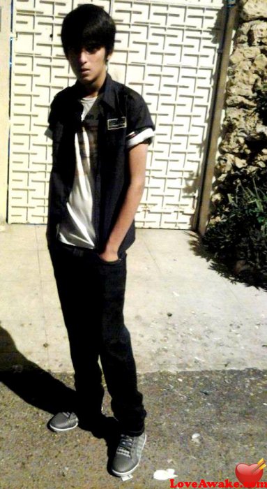 alee420 Pakistani Man from Karachi