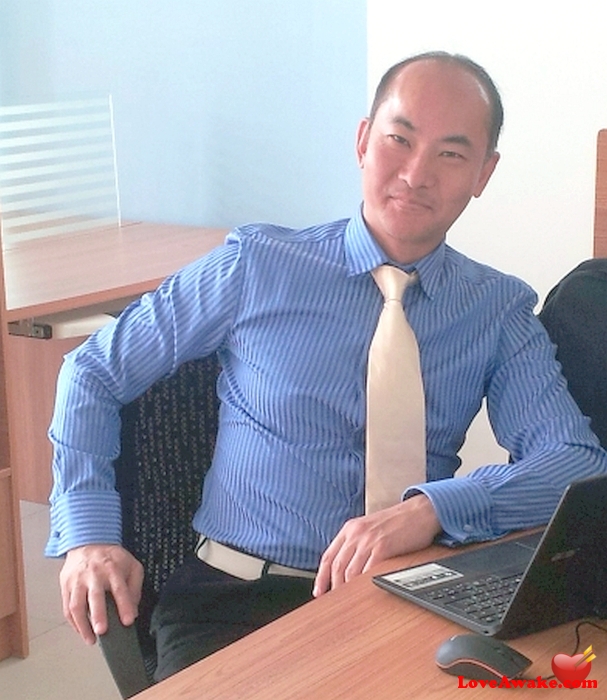 Chi-American Chinese Man from Shenzhen