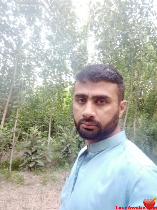 Ab1s2 Pakistani Man from Nowshera