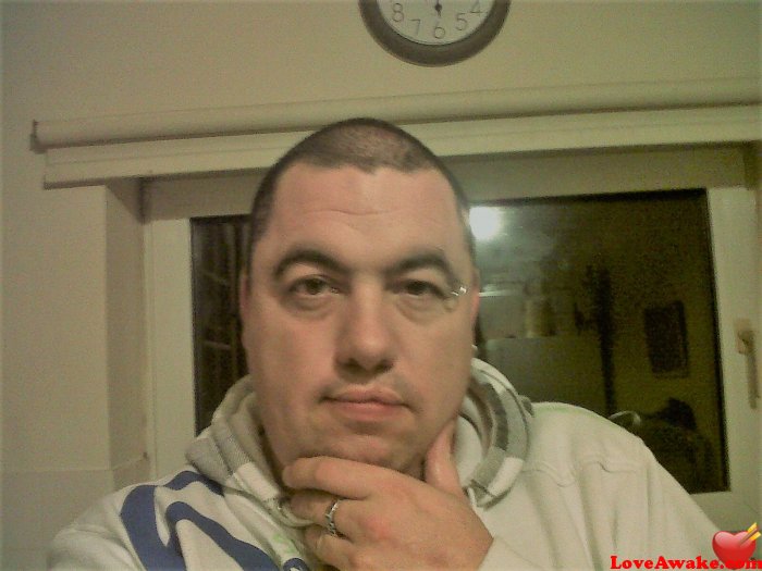 chrisp1975 UK Man from Darlaston