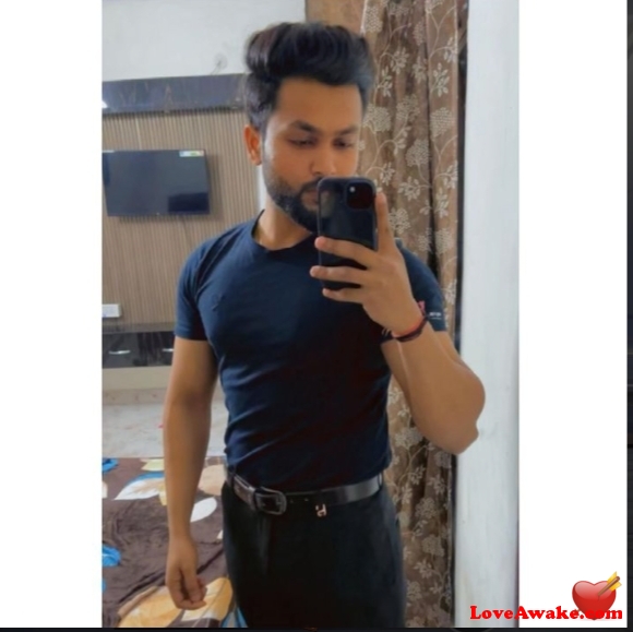 vinay-thakur14 Indian Man from New Delhi