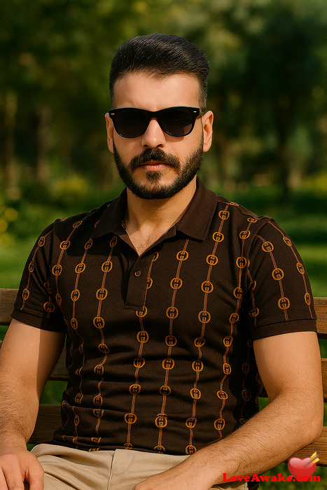 Mohmaed0 Iraqi Man from Sulaymaniyah