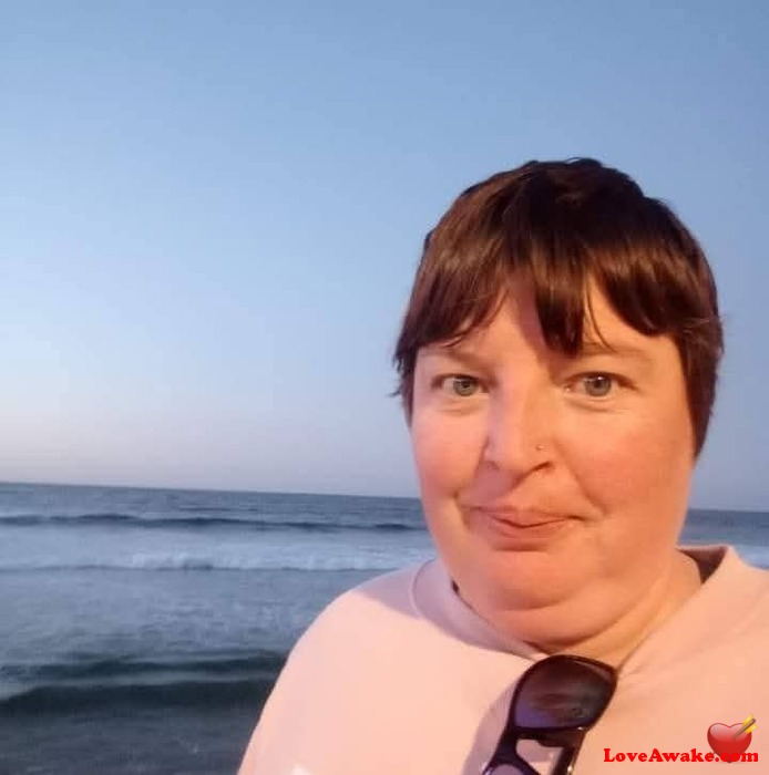 Lola3838 New Zealand Woman from Dunedin