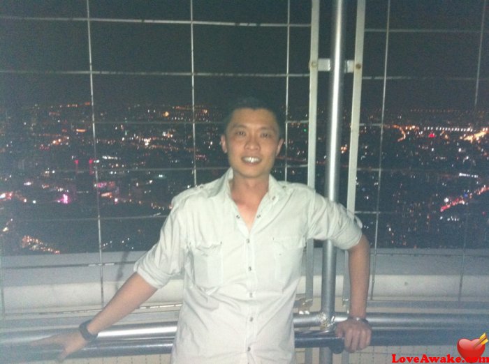 juzme55 Singapore Man from Singapore