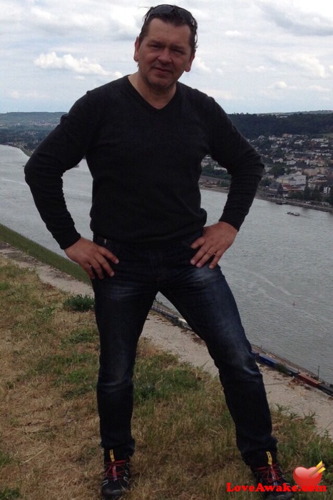 Bujin65 German Man from Frankfurt am Main