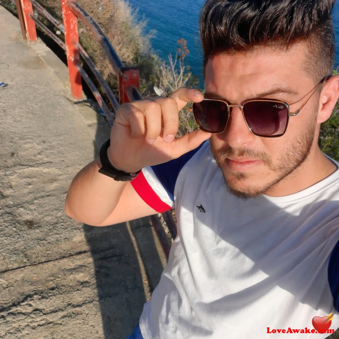 Zakazak21 Algerian Man from Constantine